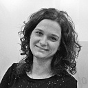 review-author-photo
